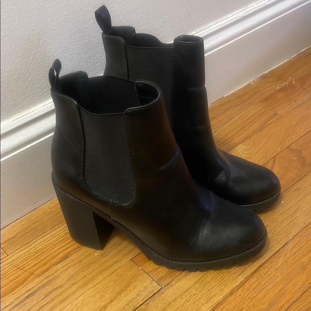 Women’s Black Ankle Booties